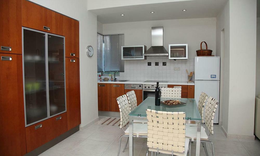 Euphoria - South Crete Vila *