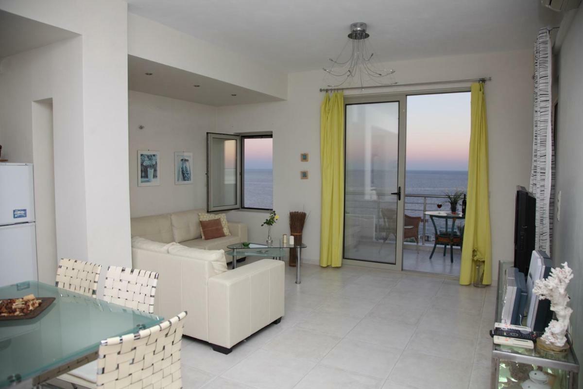Villa Euphoria - South Crete Achlia